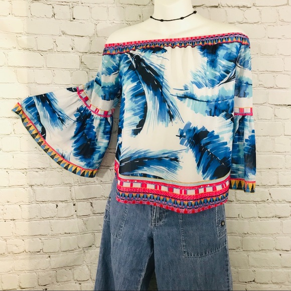 A. Calin LA by Flying Tomato off shoulder top S - Picture 1 of 8